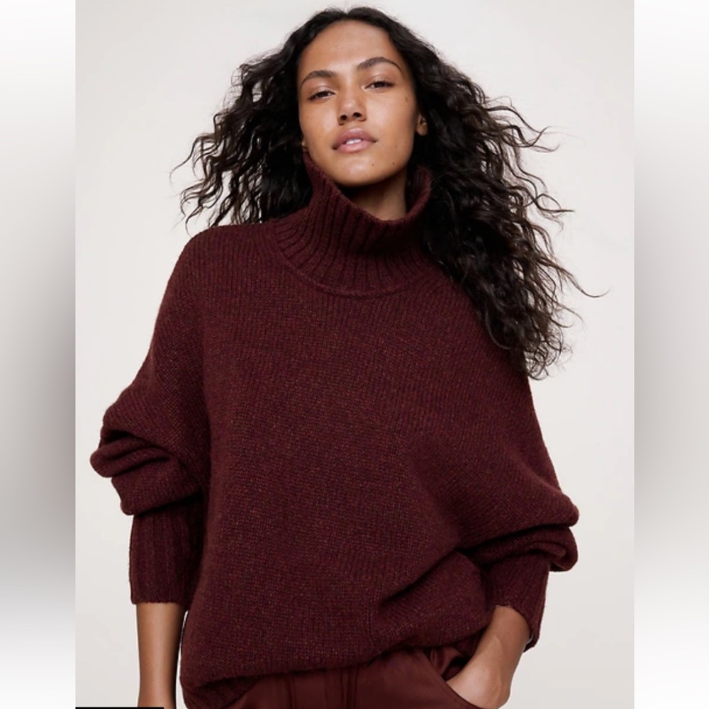 Banana Republic Merino Blend Sweater in red